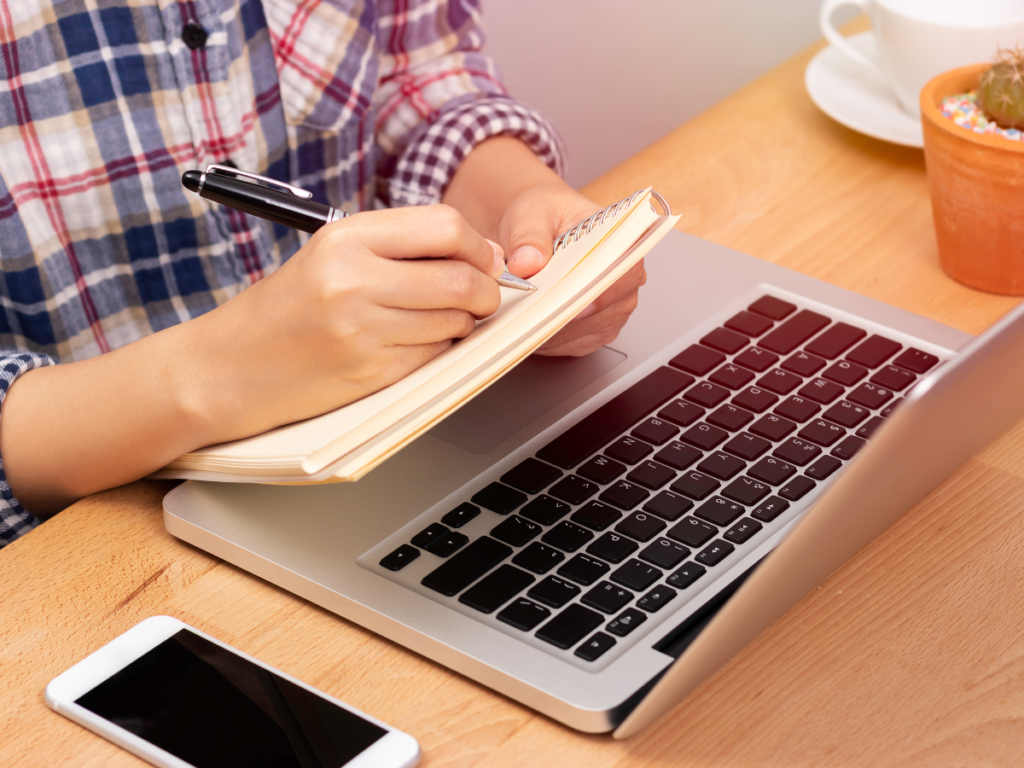 The-Top-5-Online-Courses-for-Freelancers